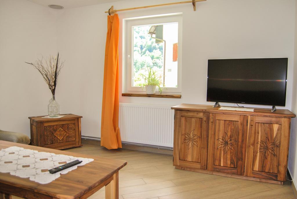 Apartments Zornik Бовец Екстериор снимка