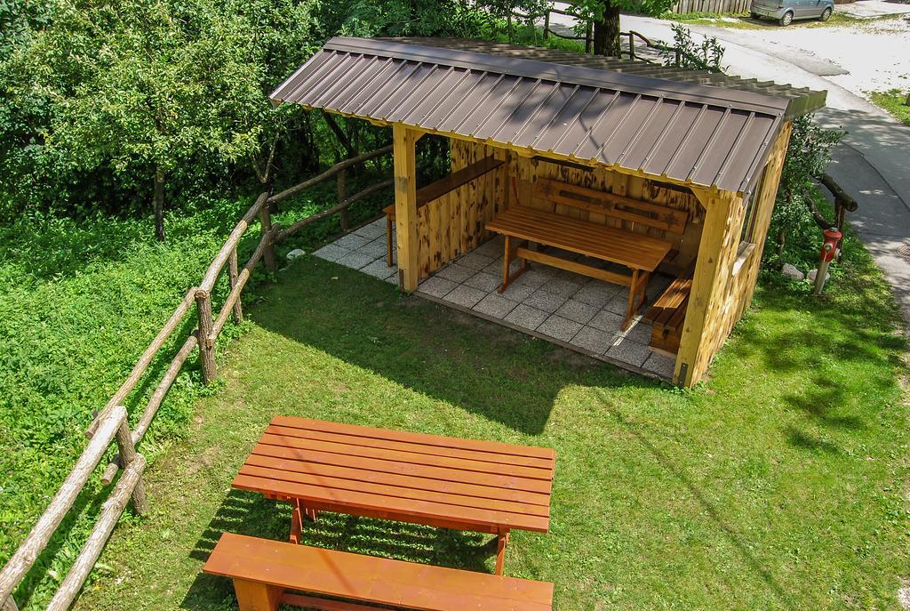 Apartments Zornik Бовец Екстериор снимка