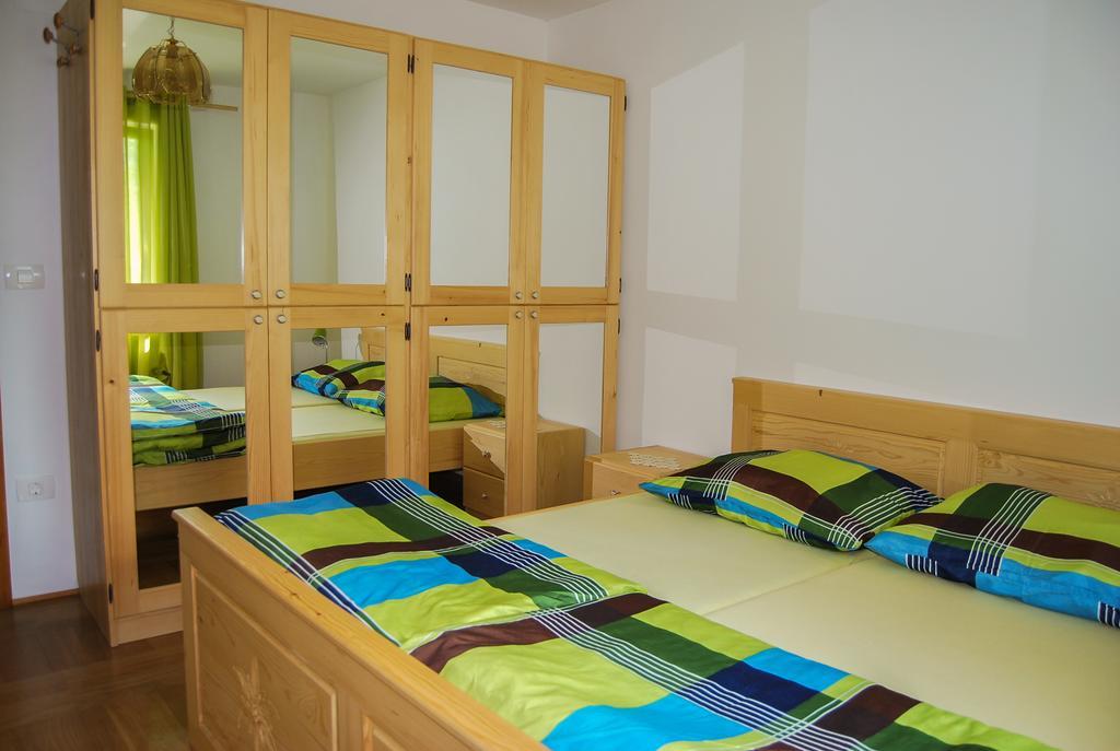 Apartments Zornik Бовец Екстериор снимка